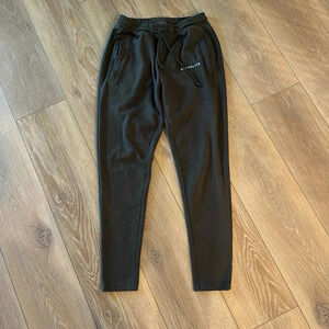 Men’s alphalete joggers size large like new
